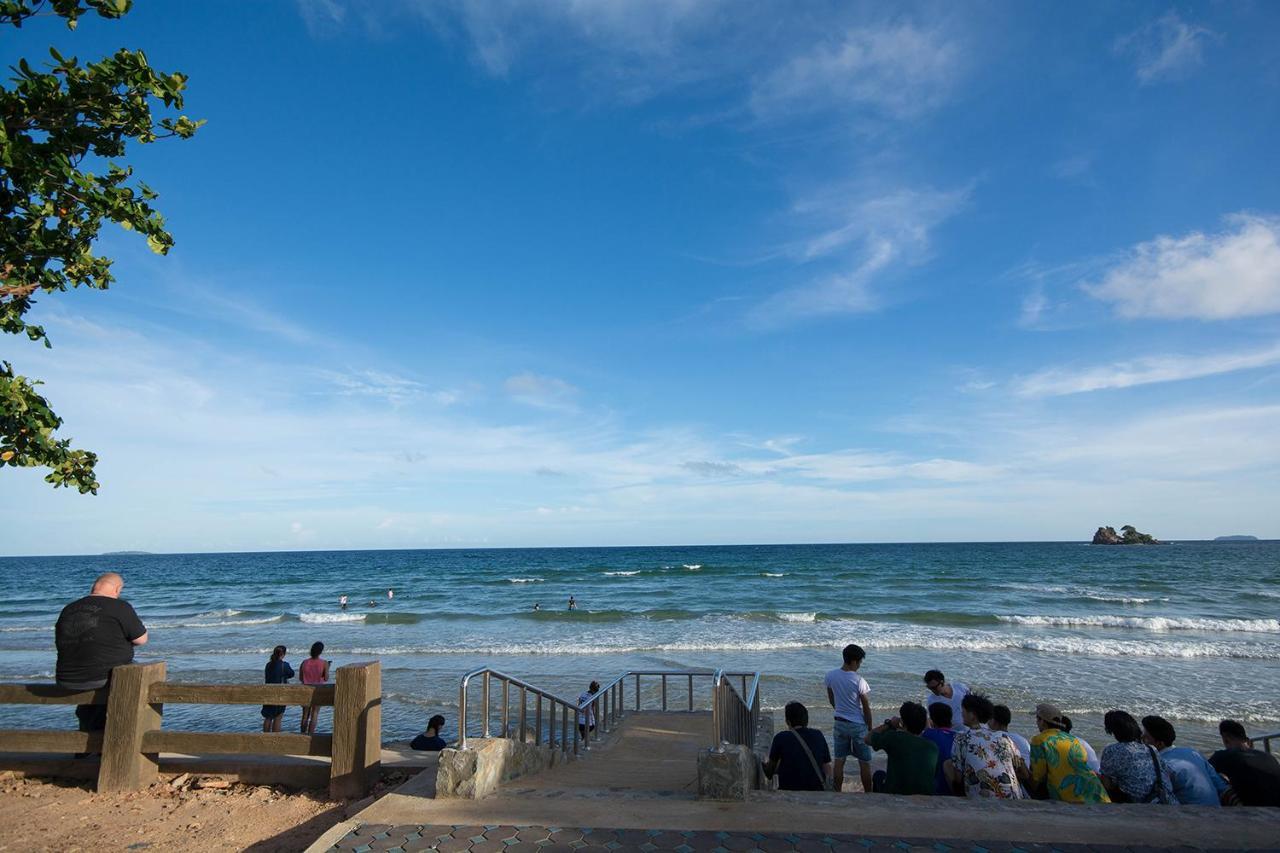 Grandbeach Condo Sea View By Malai Mae Phim Exterior photo